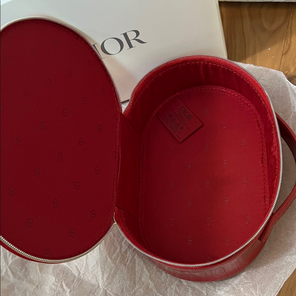 Dior Cosmetic Case / accessory holder - Picture 6 of 11